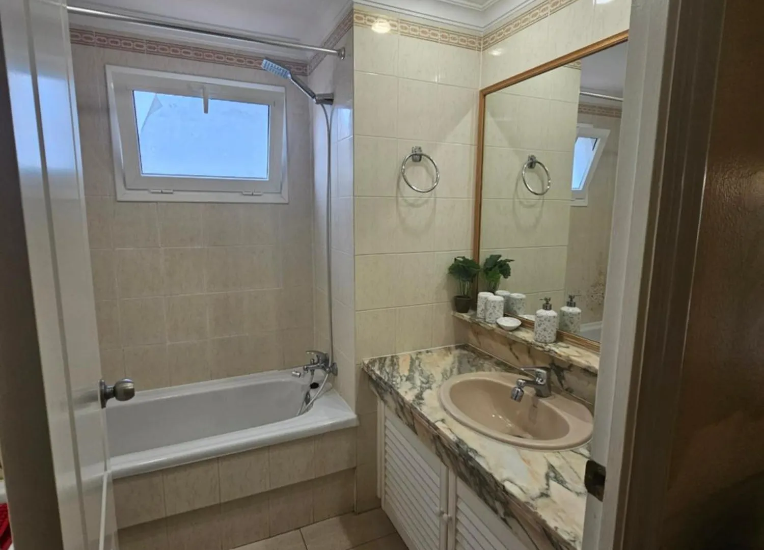 Away But Home San Miguel de Abona Apartamento